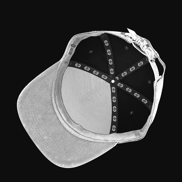 Cap “The End” White CC