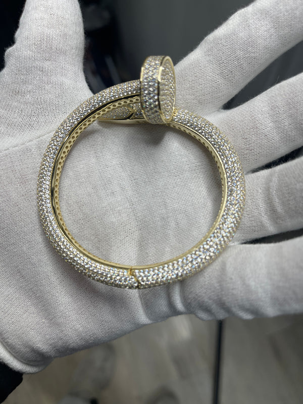 Brazalete CLAVO FULL DIAMOND 💎