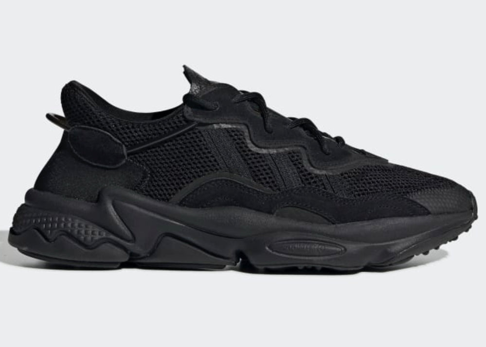 Ozweego Black