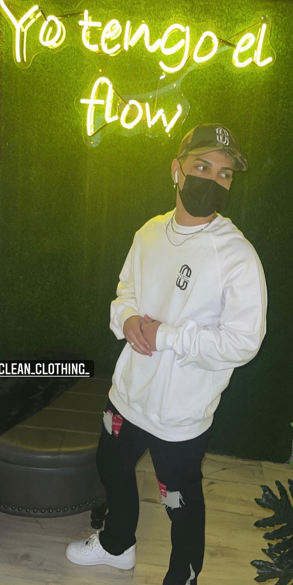 Long Sleeve White and Black Clean Clothing