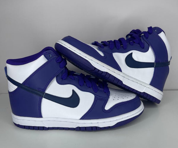 Dunk High “Midnight Navy”