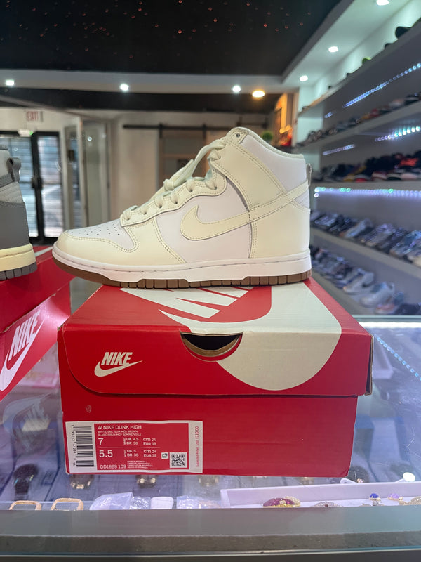 Nike Dunk High