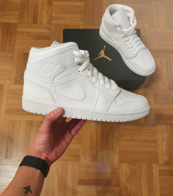 Jordan 1 “TRIPLE WHITE “