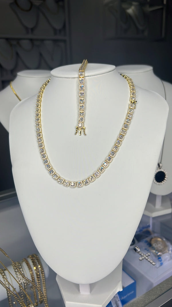 CHAIN BAGUETTE FULL DIAMOND