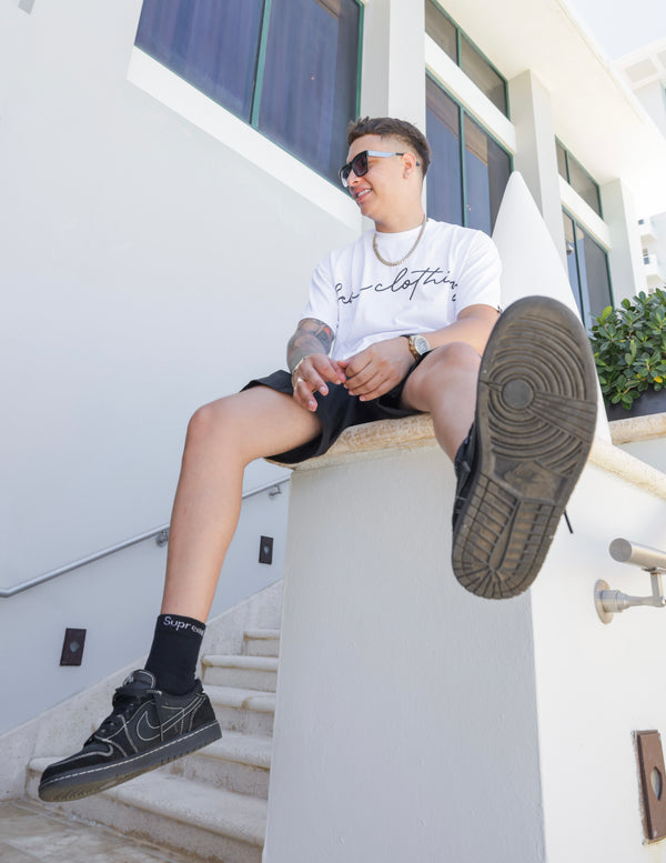 OVERSIZE front white